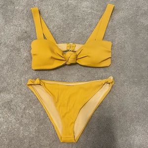 BR Bikini Set Sz S - moving must go !!